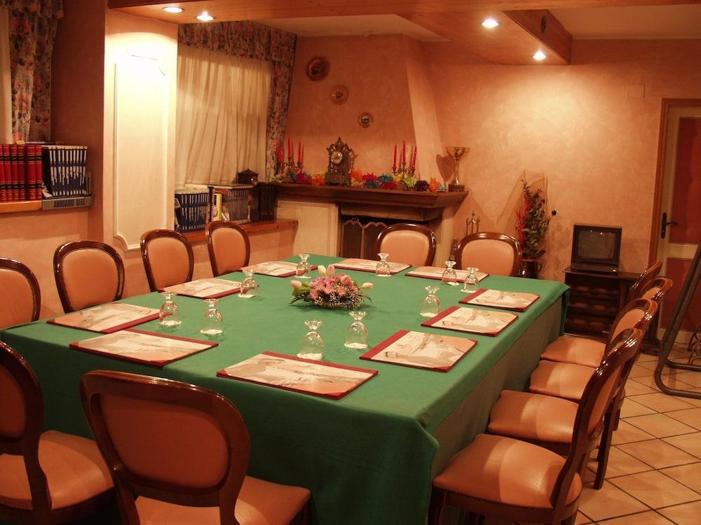 Hotel Vienna Ostenda e Ristorante il Danubio Rimini Esterno foto