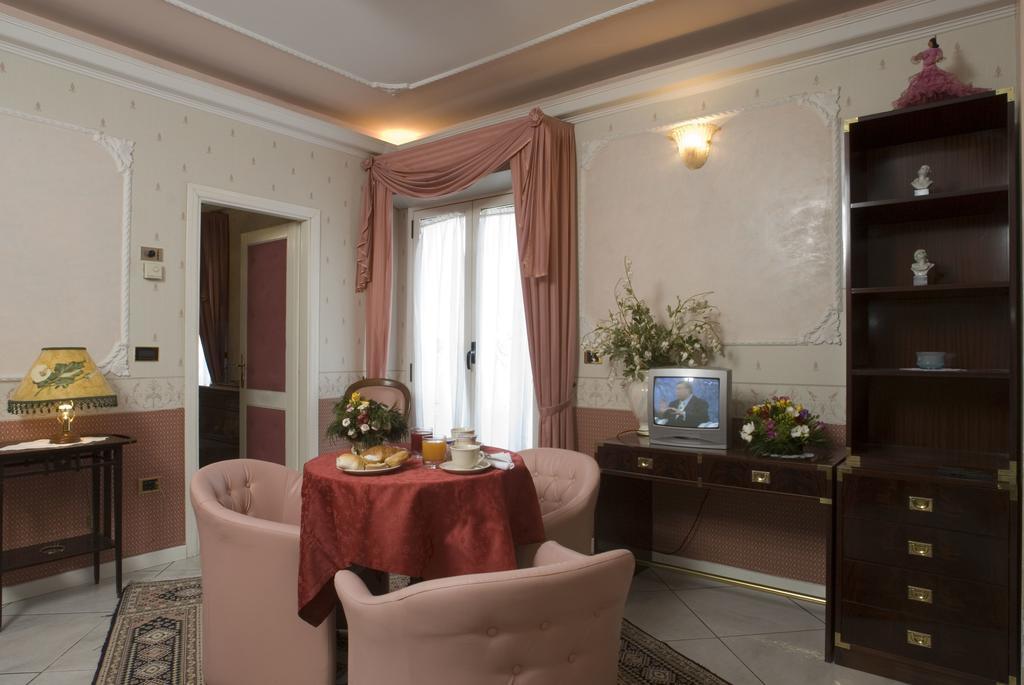 Hotel Vienna Ostenda e Ristorante il Danubio Rimini Esterno foto