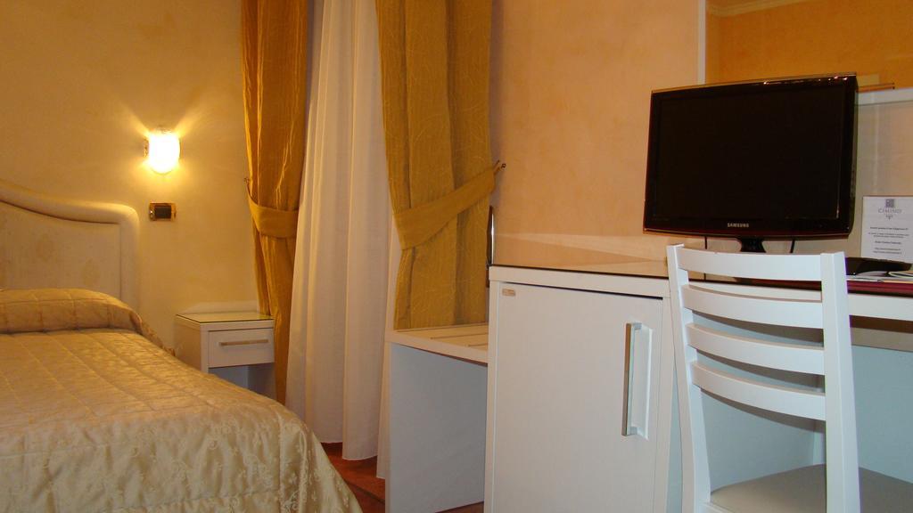 Hotel Vienna Ostenda e Ristorante il Danubio Rimini Esterno foto